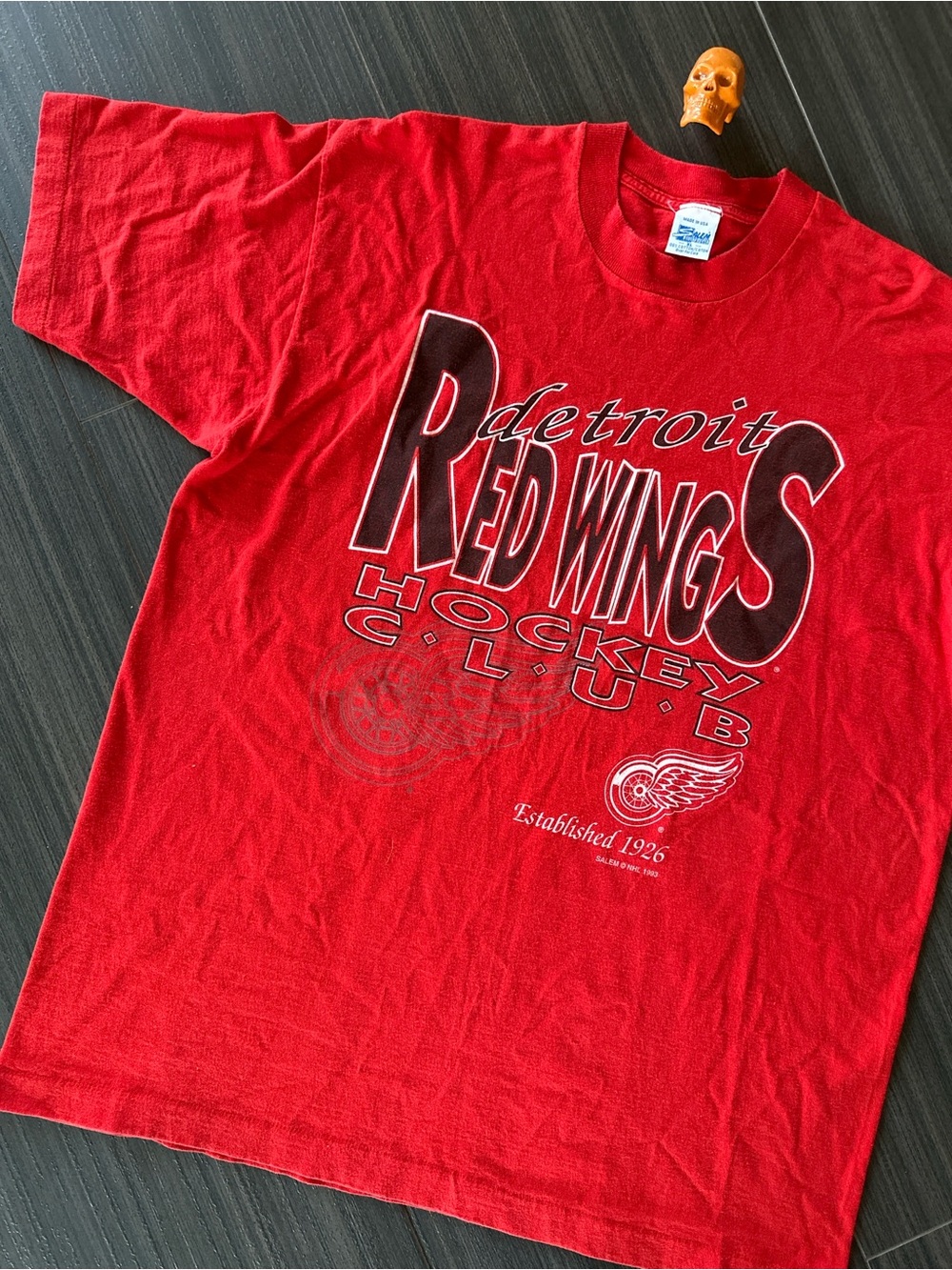 90s Salem Detroit Red Wings shirt XL